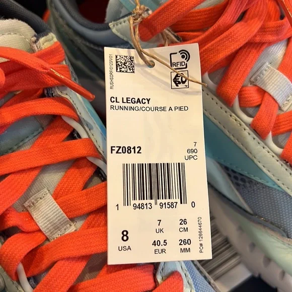 Reebok Classic Legacy sneakers in chalk blue Size USA 8 / EU 40.5 - Picture 6 of 6